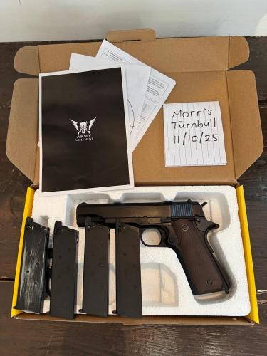 More information about "AA 1911 w 4 mags"