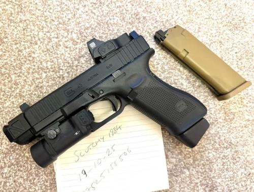 More information about "Umarex (vfc) Glock 45 with bomber mos slide"