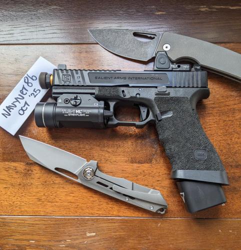 More information about "VFC Salient Arms Custom G17 Package"