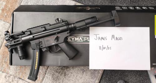 More information about "CYMA CM.041L Platinum Edition M-LOK SMG-5K AEG"