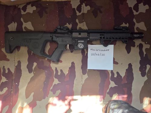 More information about "Airsoft M4 Lancer Tactical"