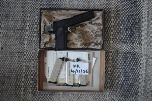 More information about "TM Meu + Spare Mags & Holsters"