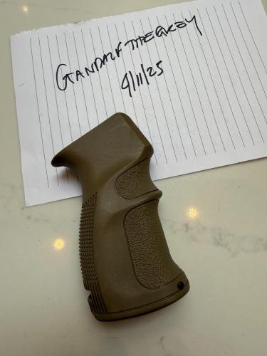 More information about "FAB Defense AG-47 Pistol Grip - Tan"