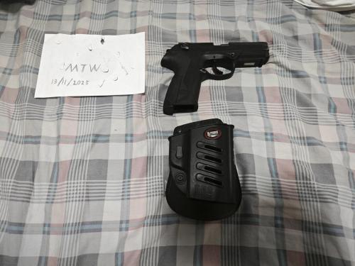 More information about "*Price drop* WE PX4 bulldog"