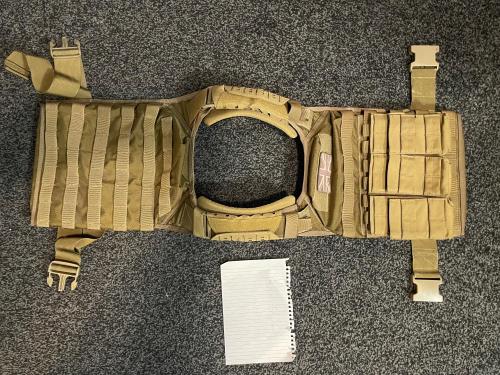 More information about "Flyye Fast Attack Plate Carrier"