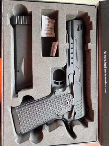 More information about "Novritsch SSP5 + Mags"