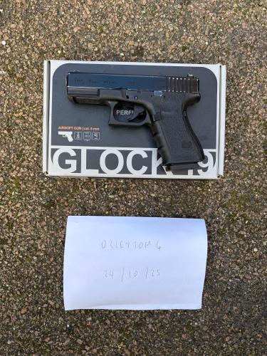 More information about "Umarex Glock 19 Generation 4 - Boneyard"