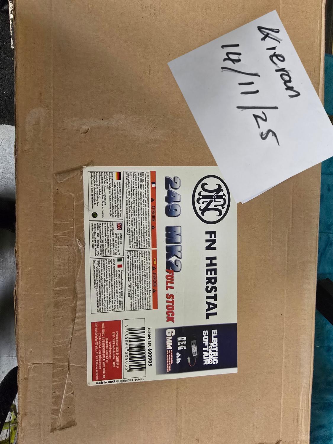 More information about "Cybergun m249"